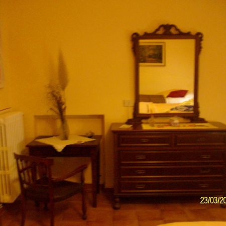 B&B San Nicola Serramazzoni Экстерьер фото