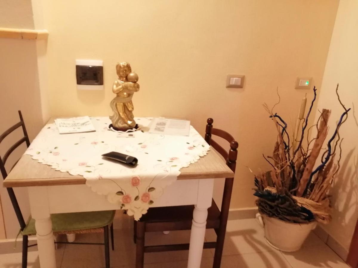 B&B San Nicola Serramazzoni Экстерьер фото