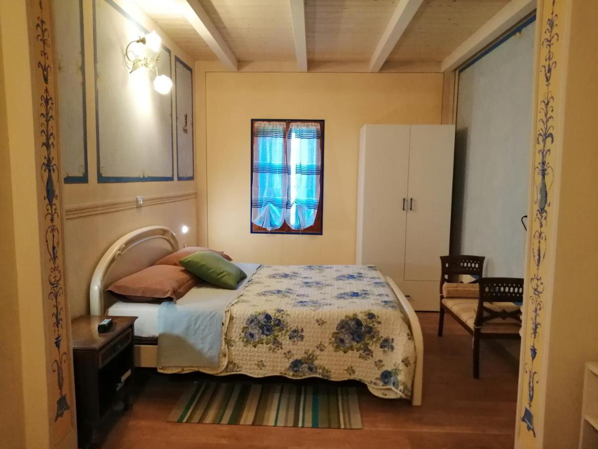 B&B San Nicola Serramazzoni Экстерьер фото